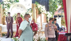Sadar Melanggar PPKM, Warga Cerme Bubarkan Hajatan Secara Mandiri