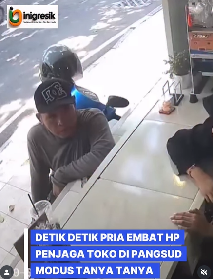 Detik-Detik Pria Gasak HP Penjaga Toko di Jalan Panglima Sudirman Terekam CCTV Detik-Detik Pria Gasak HP Penjaga Toko di Jalan Panglima Sudirman