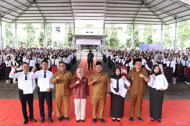 9 Warga Gresik Tertipu Rekrutmen ASN, Rugi hingga Rp150 Juta, Pemkab Tegaskan Seleksi Hanya Lewat SSCASN WhatsApp Image 2026 04 09 at 20.05.26